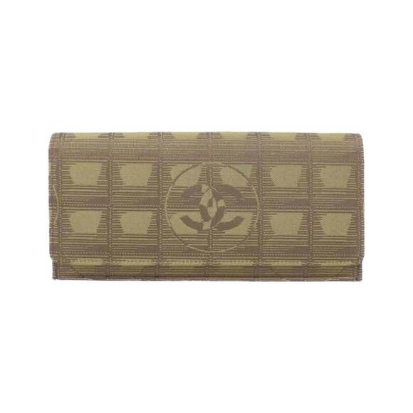 CHANEL Green Wallet